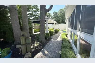 283 William Floyd Parkway, Shirley, NY 11967 - Photo 6