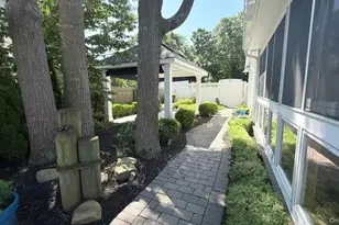 283 William Floyd Pkwy, Shirley, NY 11967 - Photo 6