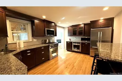 283 William Floyd Parkway, Shirley, NY 11967 - Photo 10