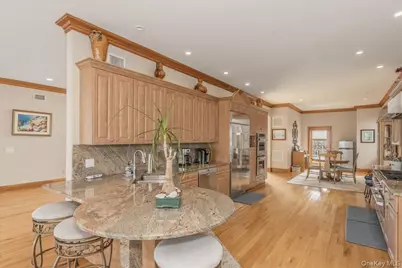 672 Dune Road, Westhampton Beach, NY 11978 - Photo 12