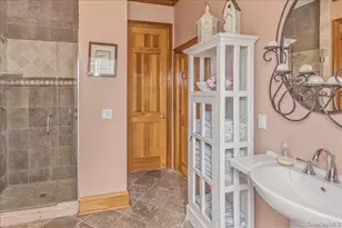 672 Dune Rd, Westhampton Beach, NY 11978 - Photo 20