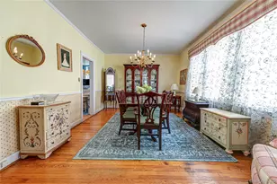 533 Marcellus Rd, Williston Park, NY 11596 - Photo 8