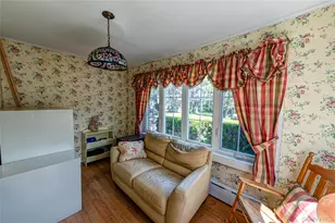 533 Marcellus Rd, Williston Park, NY 11596 - Photo 12