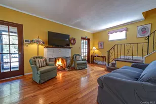 533 Marcellus Rd, Williston Park, NY 11596 - Photo 6