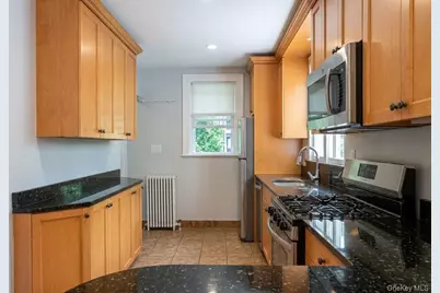 8 Washington Place, White Plains, NY 10603 - Photo 8
