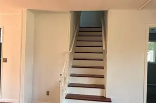 4 Sandy Ct, Deer Park, NY 11729 - Photo 12