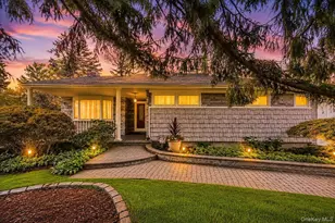 204 Franklin St, Massapequa Park, NY 11762 - Photo 2