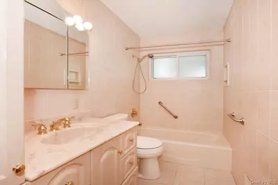 204 Franklin Street, Massapequa Park, NY 11762 - Photo 26