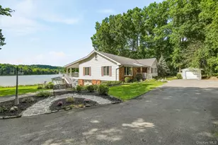 38 Shore Dr, Blooming Grove, NY 10914 - Photo 4
