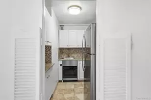 16 Lake St, White Plains, NY 10603 - Photo 16
