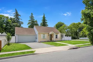 730 Goodrich St, Uniondale, NY 11553 - Photo 4