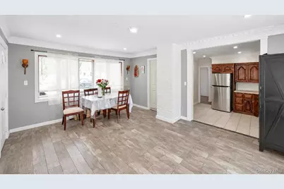 730 Goodrich Street, Uniondale, NY 11553 - Photo 14