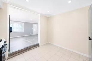 730 Goodrich St, Uniondale, NY 11553 - Photo 16