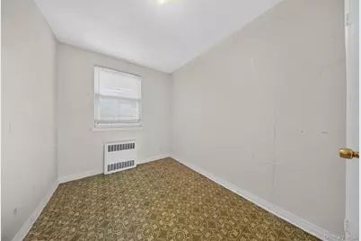 153-34 Booth Memorial Avenue, Flushing, NY 11355 - Photo 12