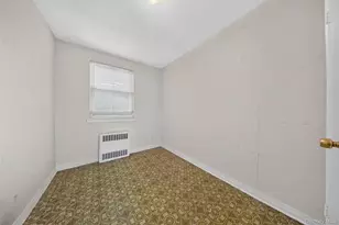 153-34 Booth Memorial Ave, Flushing, NY 11355 - Photo 12