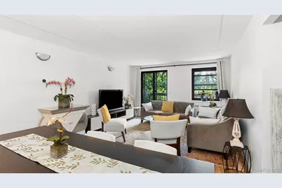 1376 Midland Avenue #404, Bronxville, NY 10708 - Photo 2