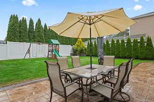 115 N John St, Massapequa, NY 11758 - Photo 30