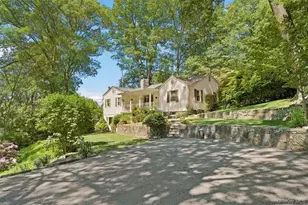 13 Split Rock Rd, Mahopac, NY 10541 - Photo 2