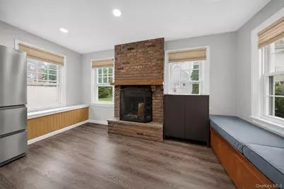 26 Van Nostrand Court, Little Neck, NY 11362 - Photo 8