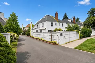 26 Van Nostrand Ct, Little Neck, NY 11362 - Photo 40