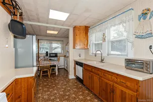 10 Driscoll Ave, Rockville Centre, NY 11570 - Photo 6