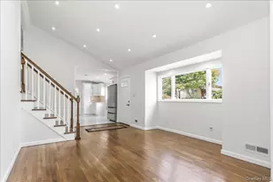 260 W 24th St, Deer Park, NY 11729 - Photo 2