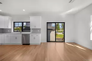 97 Broadmoor Ln, Westbury, NY 11590 - Photo 16