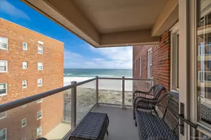 370 W Broadway, Long Beach, NY 11561 - Photo 14