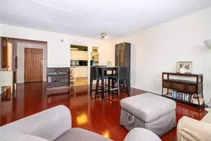 701 Pelham Rd, New Rochelle, NY 10805 - Photo 8