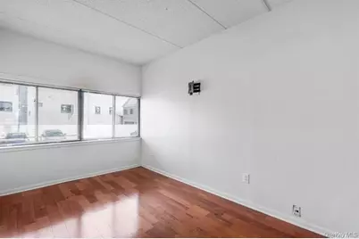 142 Main Street #1D, Mineola, NY 11501 - Photo 8