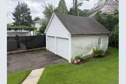 332 Rich Avenue, Mount Vernon, NY 10552 - Photo 4