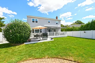 63 Michele Terrace, Massapequa Park, NY 11762 - Photo 30