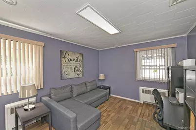 63 Michele Terrace, Massapequa Park, NY 11762 - Photo 18