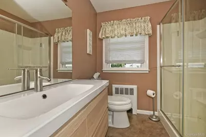 63 Michele Terrace, Massapequa Park, NY 11762 - Photo 14
