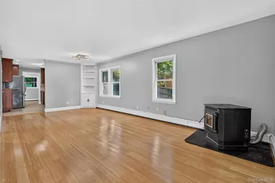 34 Winona Avenue #1st Floor, Newburgh, NY 12550 - Photo 8