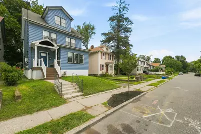 19 Forsythe Place, Newburgh, NY 12550 - Photo 2