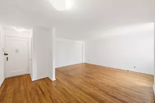 200 N Village Ave, Rockville Centre, NY 11570 - Photo 4