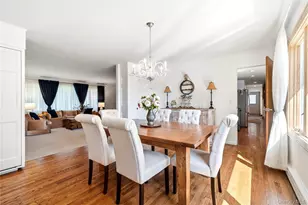 107 Lake Shore Dr, Patchogue, NY 11772 - Photo 18