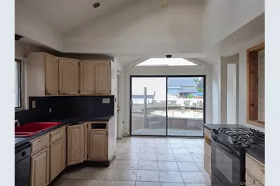 26 Gordon Place, Freeport, NY 11520 - Photo 10