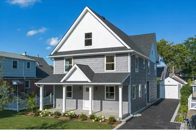 5 Elm Avenue, Floral Park, NY 11001 - Photo 2