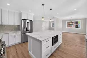 5 Elm Ave, Floral Park, NY 11001 - Photo 6