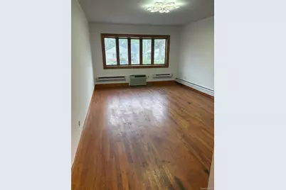 150-35 22nd Avenue, Whitestone, NY 11357 - Photo 2