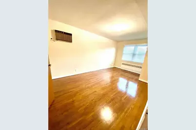 150-44 17 Th Ave, Whitestone, NY 11357 - Photo 2