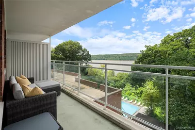 2575 Palisade Avenue #3J, Bronx, NY 10463 - Photo 1
