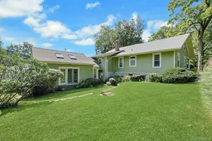 35 Grandview Ave, Pleasantville, NY 10570 - Photo 36