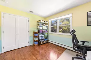 129 Jefferson Ave, Saint James, NY 11780 - Photo 32