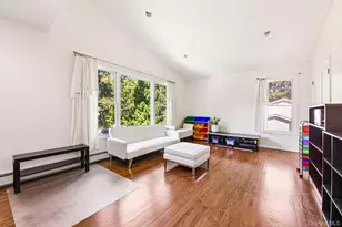 129 Jefferson Ave, Saint James, NY 11780 - Photo 34