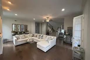 59 Meadowbrook Rd, Syosset, NY 11791 - Photo 4