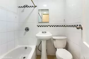 2 Kiely Pl, Brooklyn, NY 11208 - Photo 8
