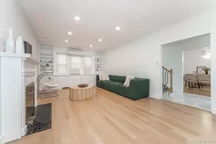 1068 Highland Pl, Woodmere, NY 11598 - Photo 2